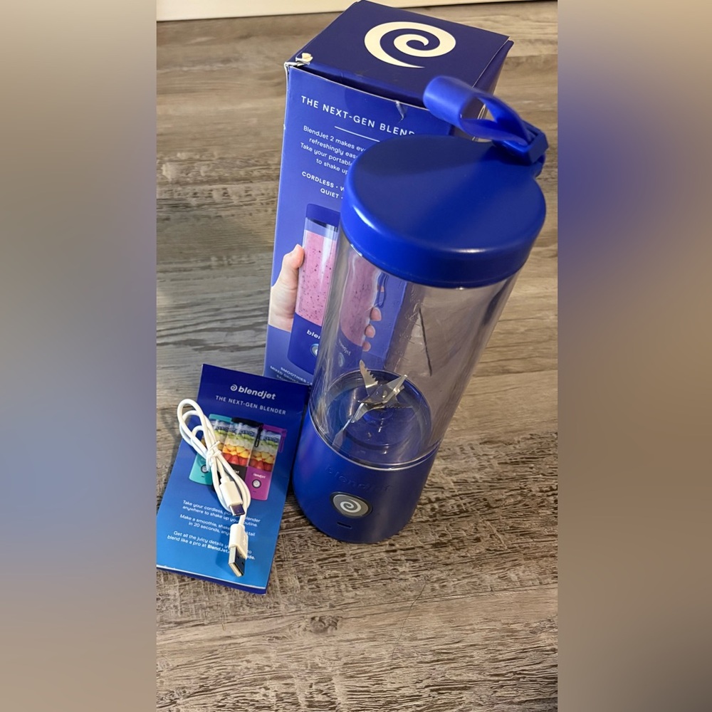 BlendJet Portable USB Rechargeable Blender - Blue